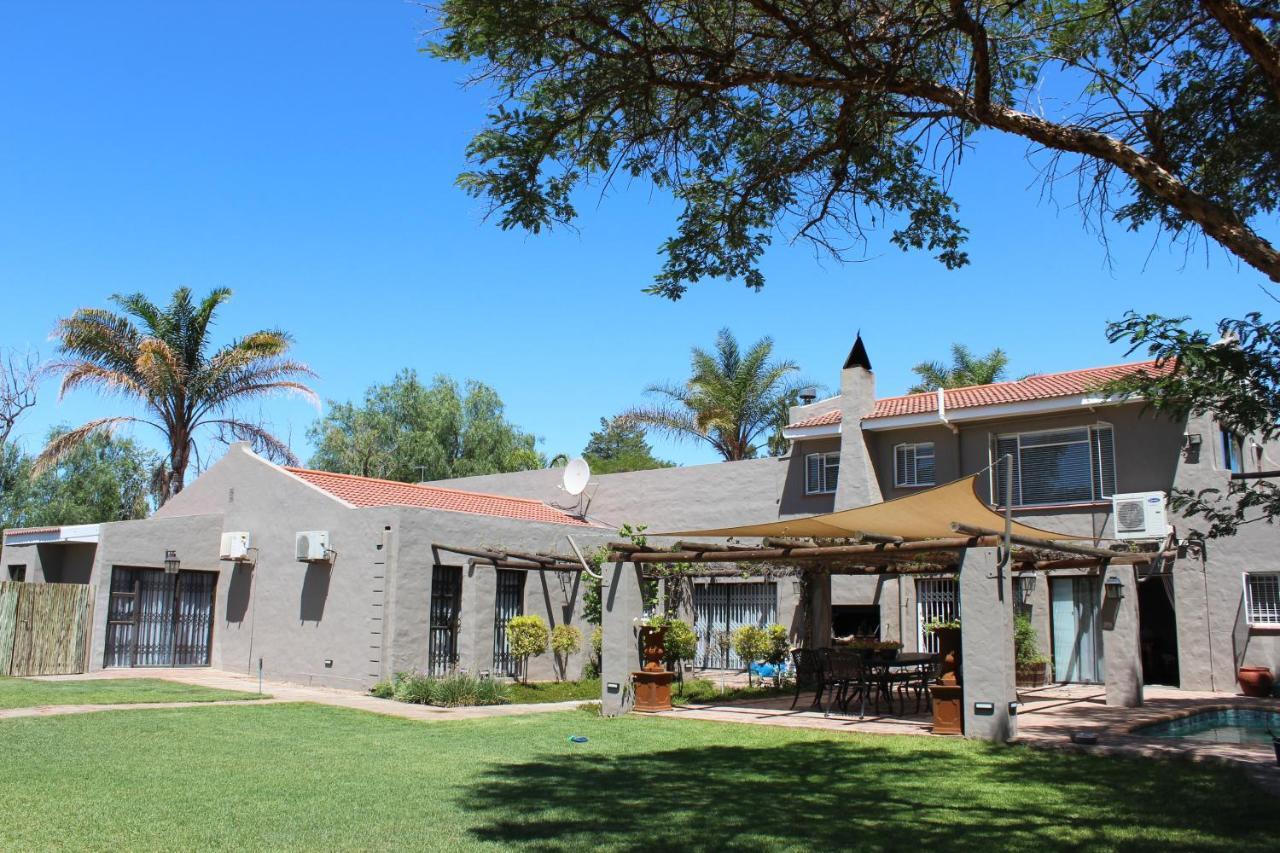 Argyll B&B Oudtshoorn Ngoại thất bức ảnh